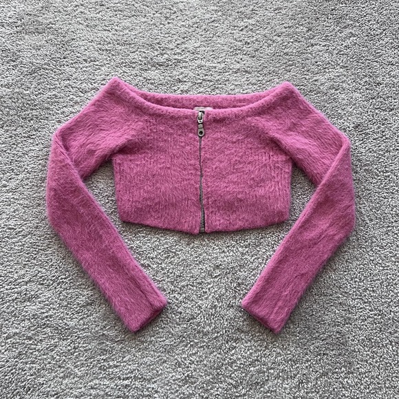 The Ragged Priest Sweaters - The Ragged Priest Eyelash Fuzzy Knit Sweater‎ Womens S Pink Crop Zip